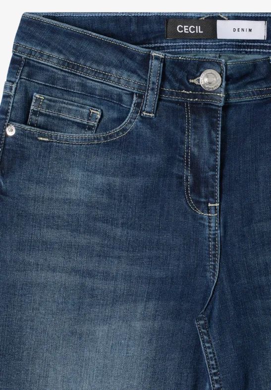 Hoch taillierte Jeans mit weitem Bein