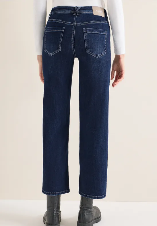Hoch taillierte Jeans mit weitem Bein