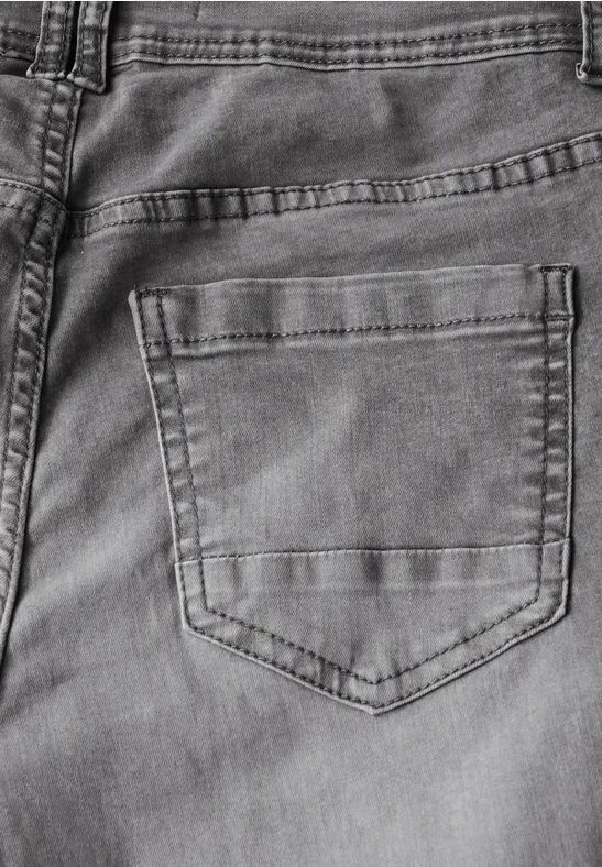 High-Waist Wide Leg Jeans verkürzt