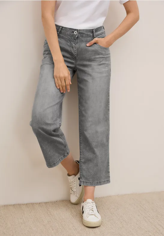 High-Waist Wide Leg Jeans verkürzt