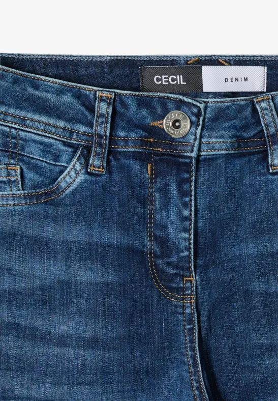 High-Waist Wide-Leg Jeans