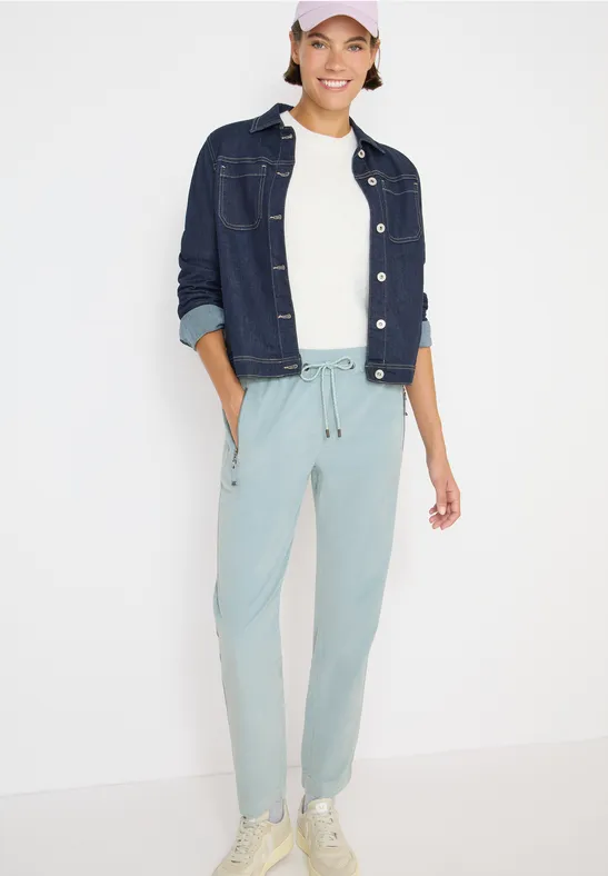 Cordhose im Casual Fit