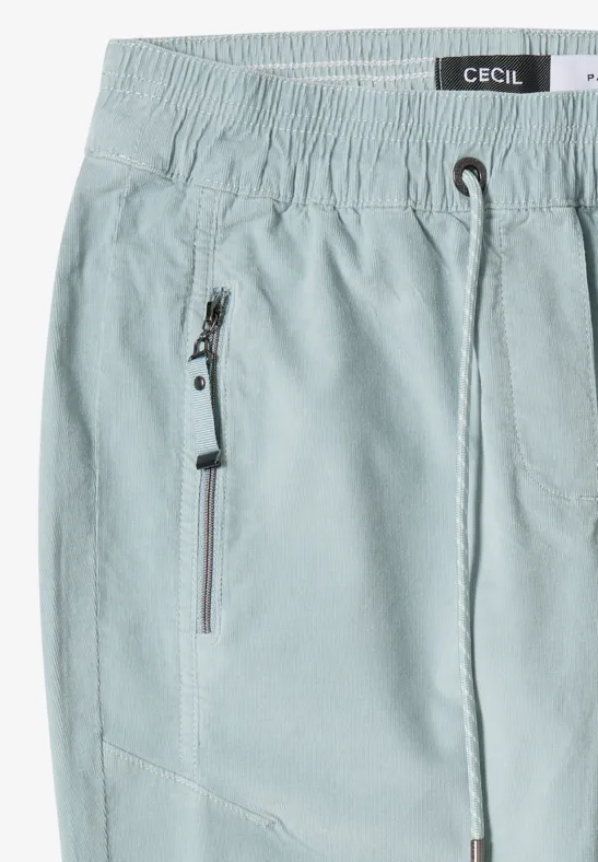 Cordhose im Casual Fit