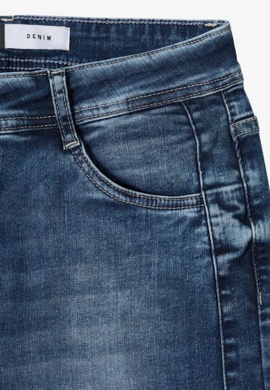 Relaxte Wide Leg Denim Hose