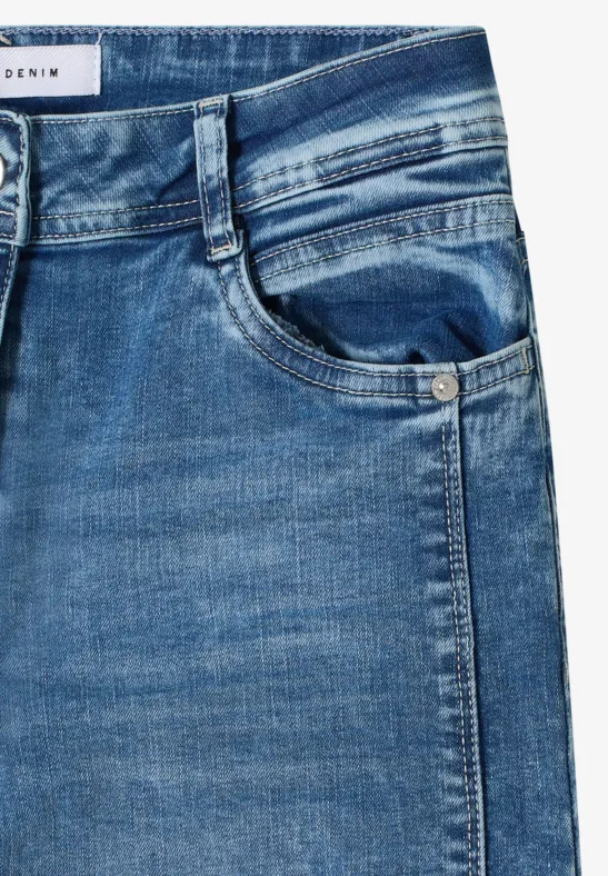 Relaxte Wide Leg Denim Hose