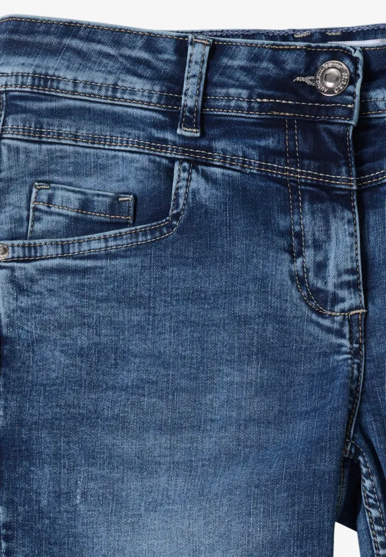 Casual Mid-Rise Straight-Cut