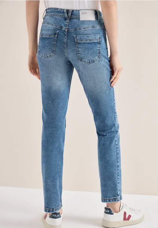Casual Mid-Rise Straight-Cut