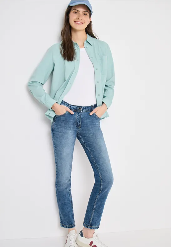 Casual Mid-Rise Straight-Cut