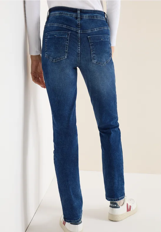 Casual Mid-Rise Straight-Cut