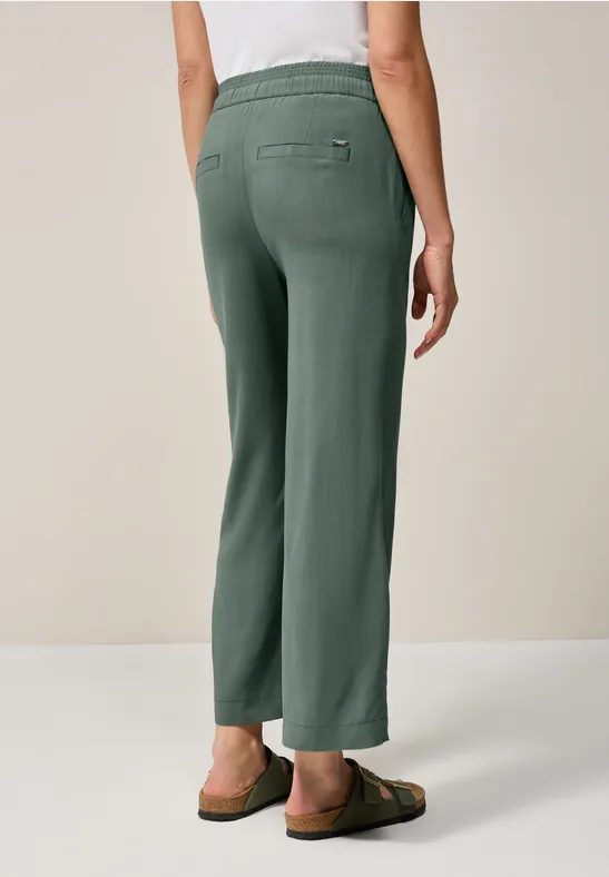 Lockere 7/8 Hose mit geradem Bein