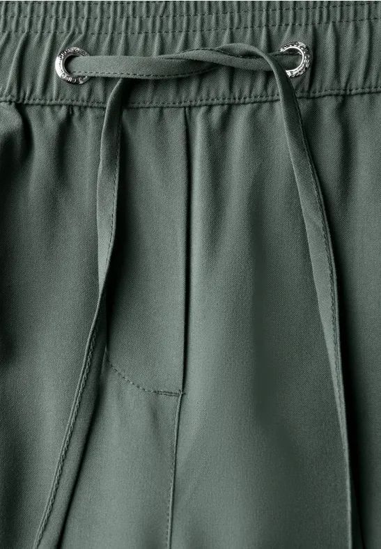 Lockere 7/8 Hose mit geradem Bein