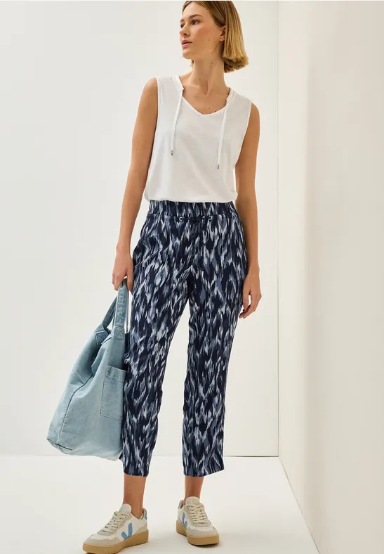 Casual-Fit-Hose mit Ikat-Print