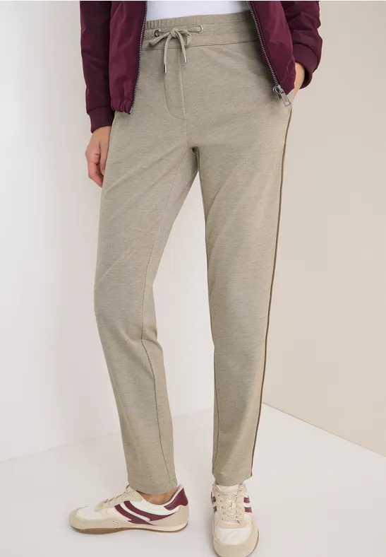 Slim-Fit-Hose mit Gallonstreifen