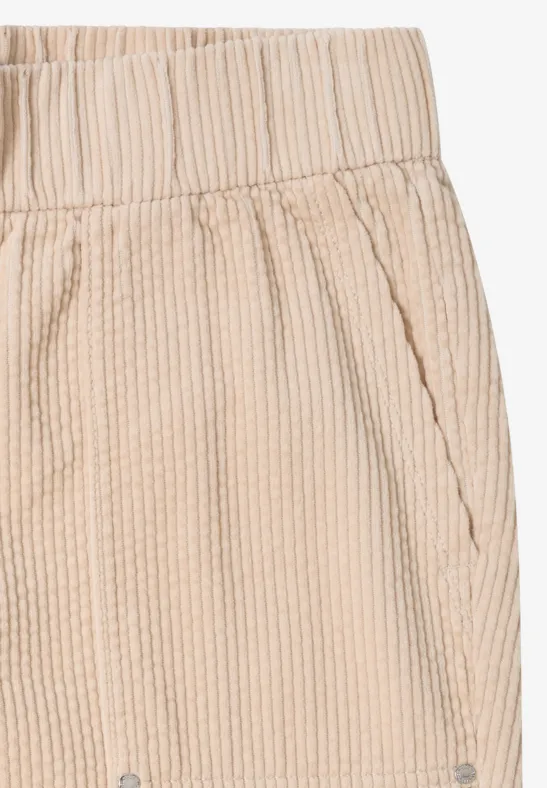 Sportliche Cordhose mit Rippstruktur