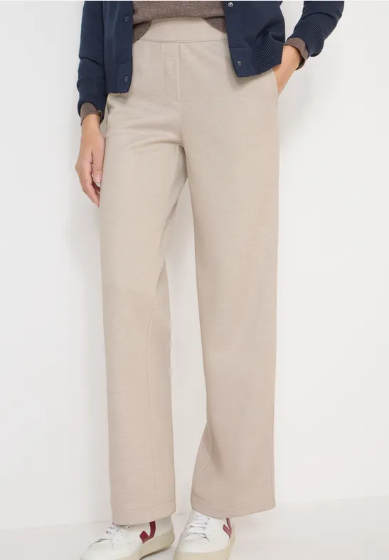 Locker geschnittene Stoffhose mit weitem Bein