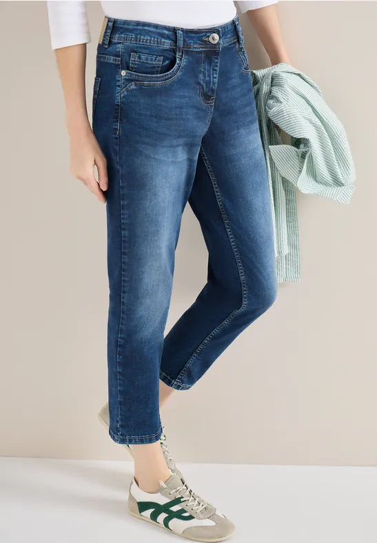 Schmal geschnittene Casual Fit Jeans