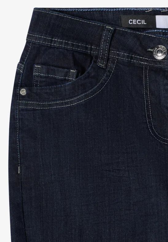 Schmal geschnittene Casual Fit Jeans