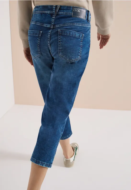 Lässige Mid-Rise Capri-Jeans
