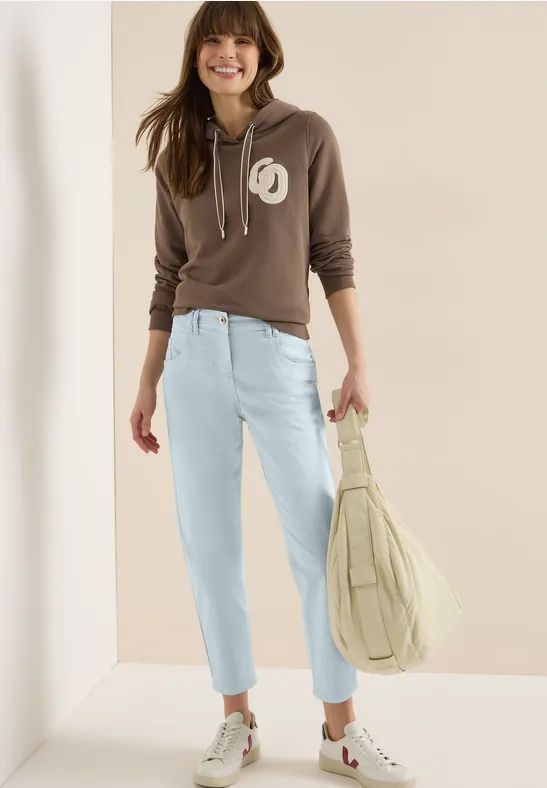 Mid-Waist Slim Leg 7/8 Hose