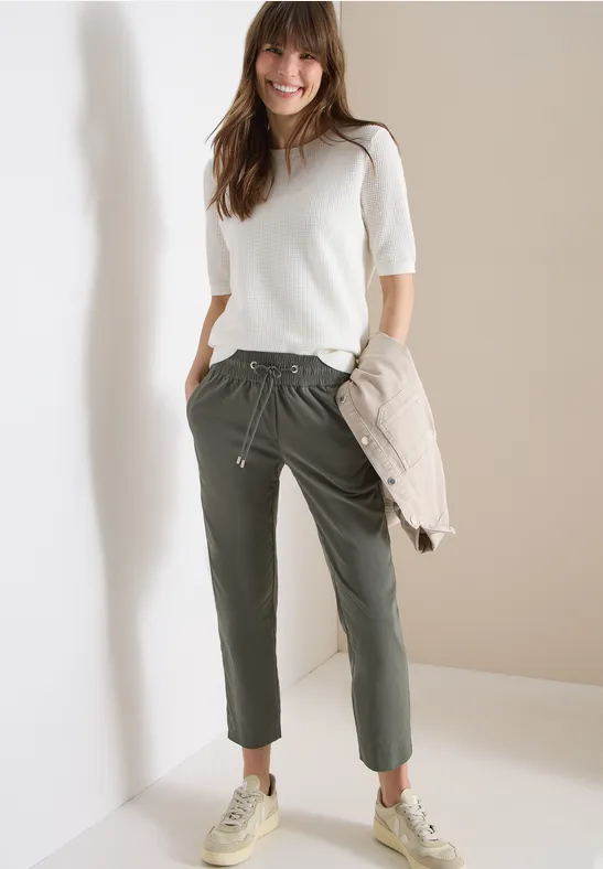 7/8 Casual Slim Leg Hose