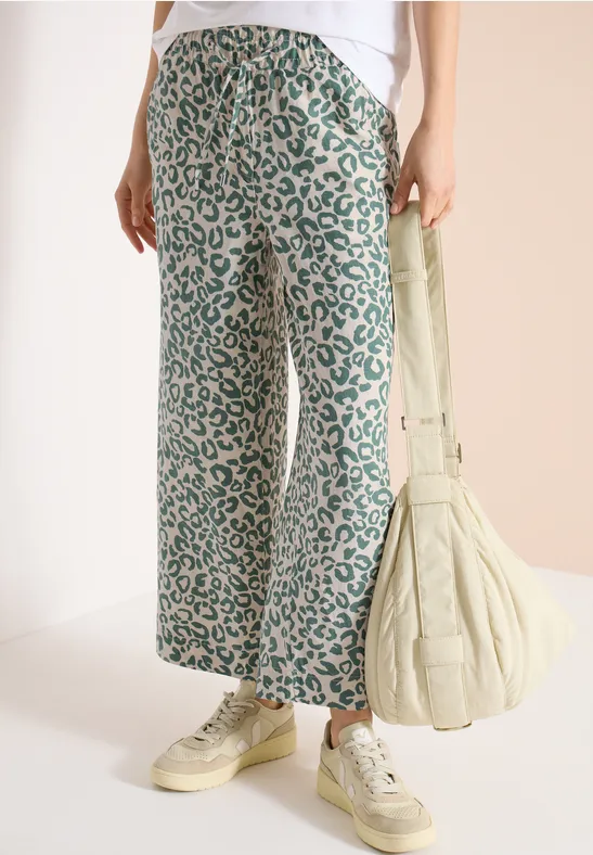 Weite Hose mit Leopardenmuster