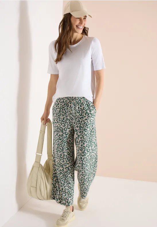 Weite Hose mit Leopardenmuster