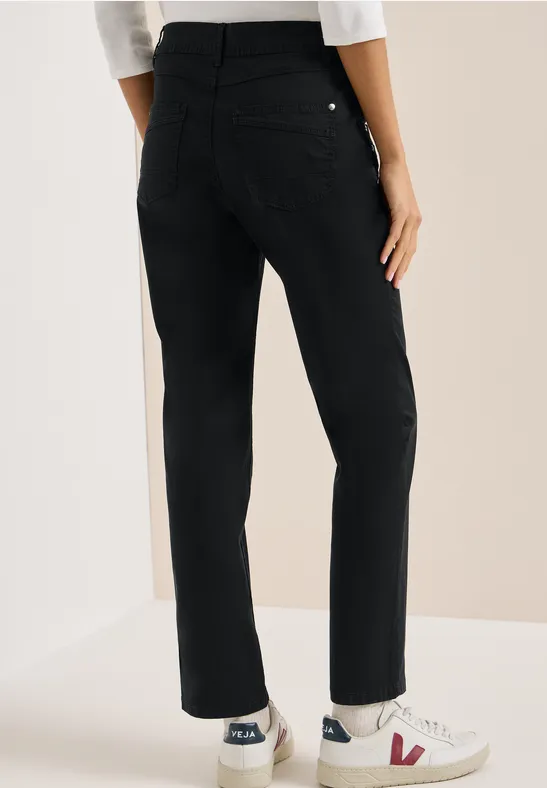 High Waist Hose mit geradem Bein