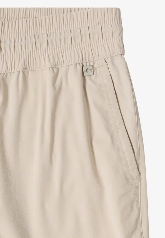 Leichte Slim Leg Stretchhose