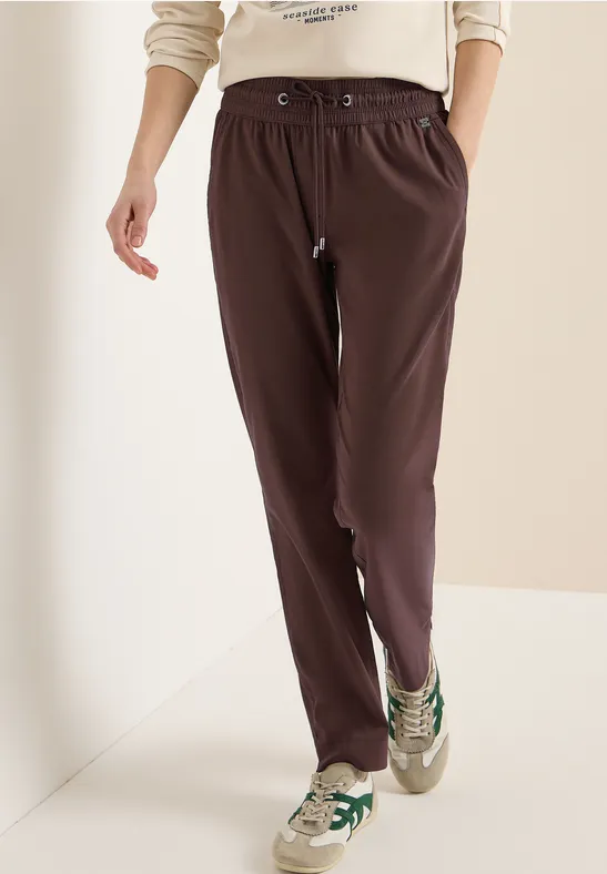 Bequeme Slim Leg Stretchhose
