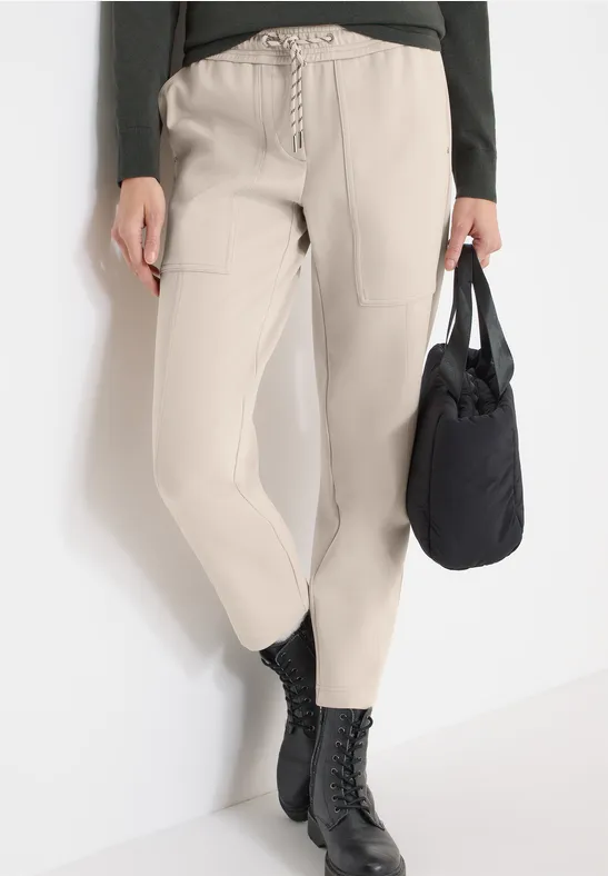 Schmal geschnittene Piqué-Hose mit Tunnelzug