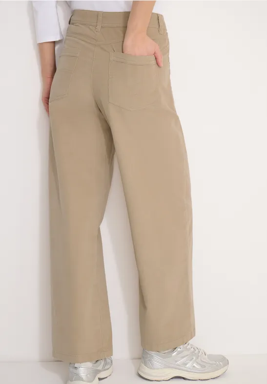 High-Waist Cordhose mit weitem Bein
