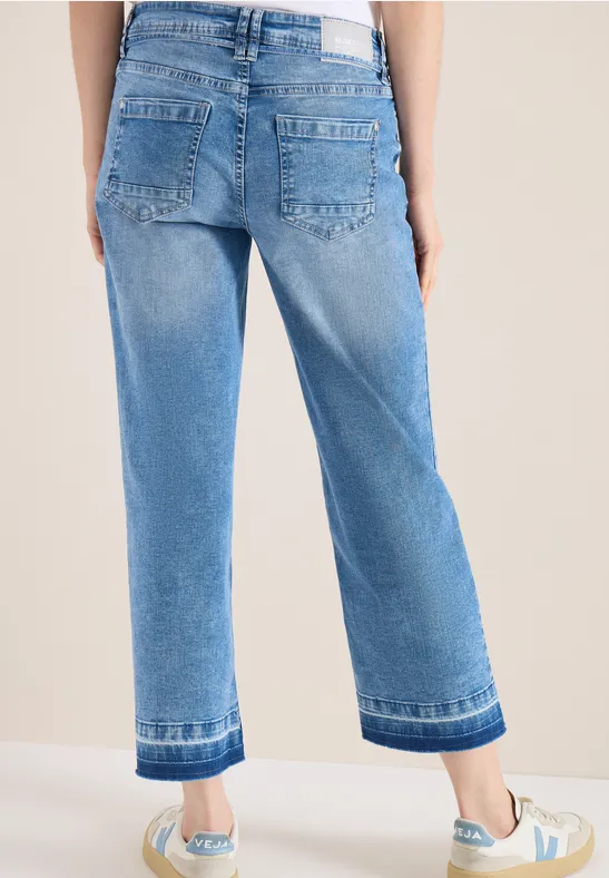 7/8 Straight-Leg-Jeans mit Bindegürtel