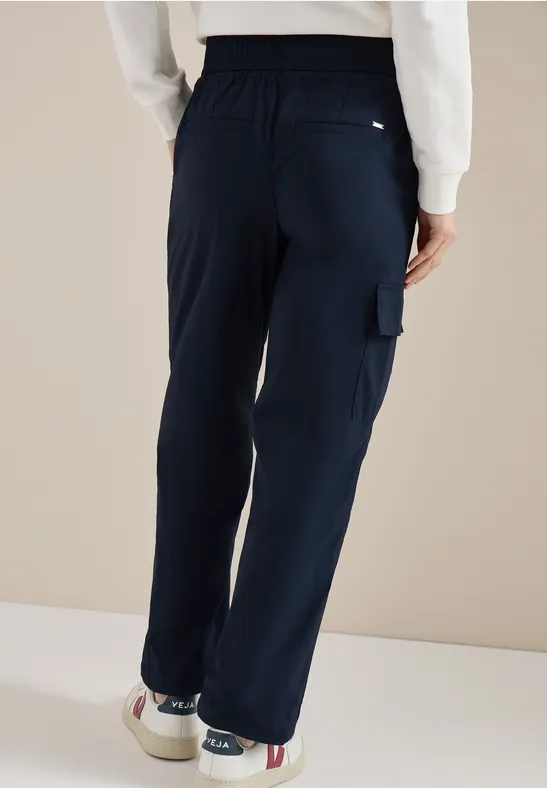 High-Waist Straight-Leg Cargo-Hose