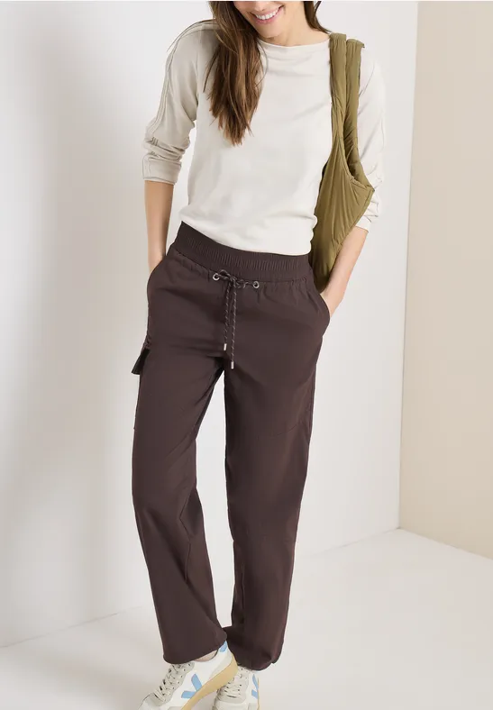 High-Waist Straight-Leg Utility-Hose