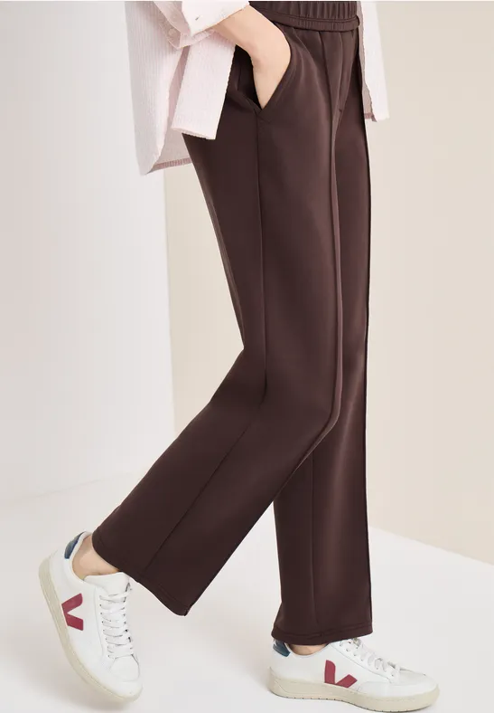 High Waist Hose mit geradem Bein