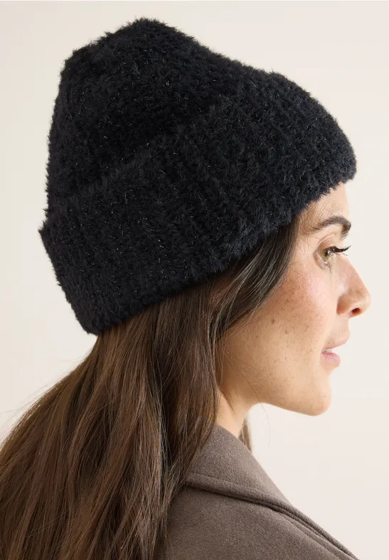 Weiche Rippstrick-Beanie