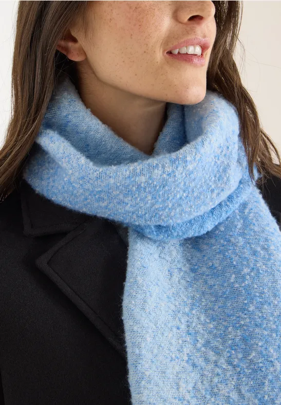 Weicher Jacquard-Strickschal mit Fransen
