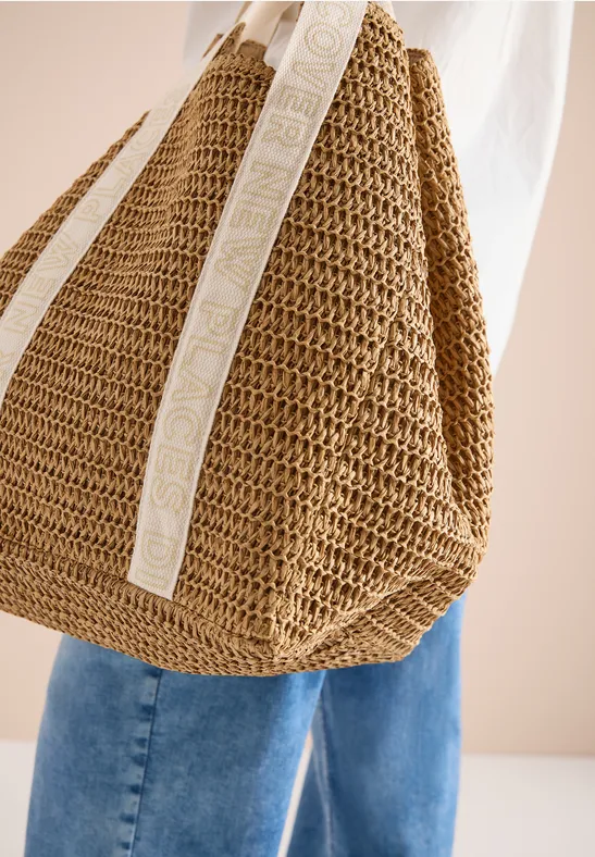 Großer Häkel-Shopper mit Typografie