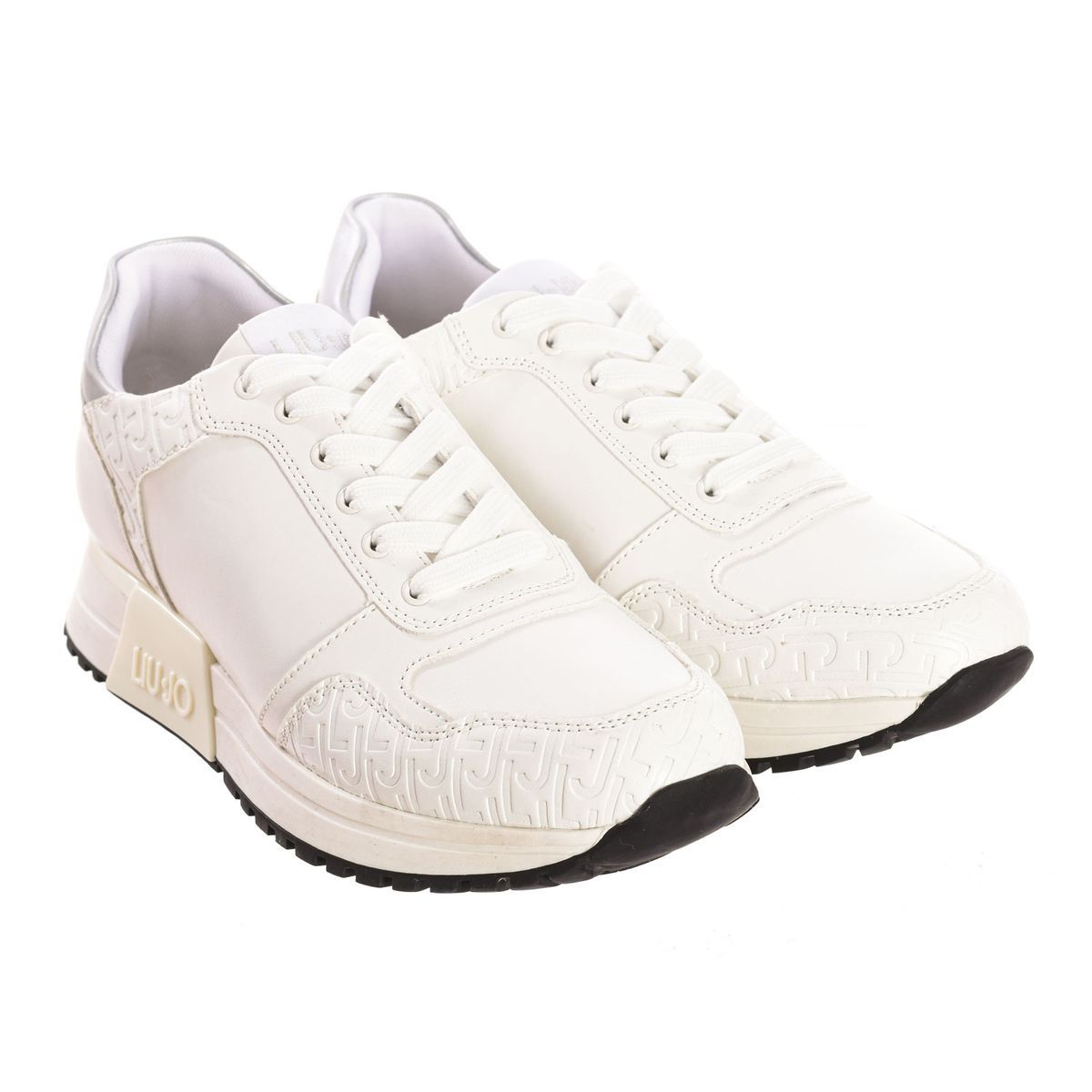 Strukturierte Low-Top-Sneaker mit Monogramm