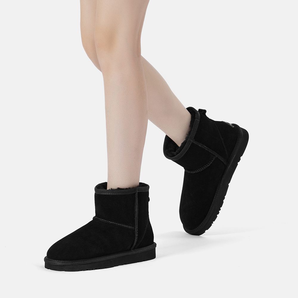 Gemütliche Mini Wildleder Lammfellstiefel