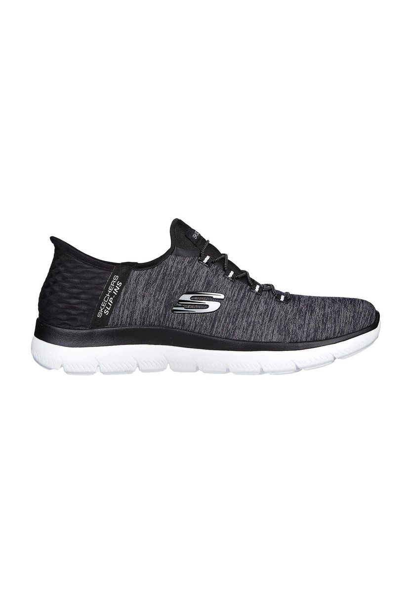 Freihändige sportliche Slip-On Sneaker