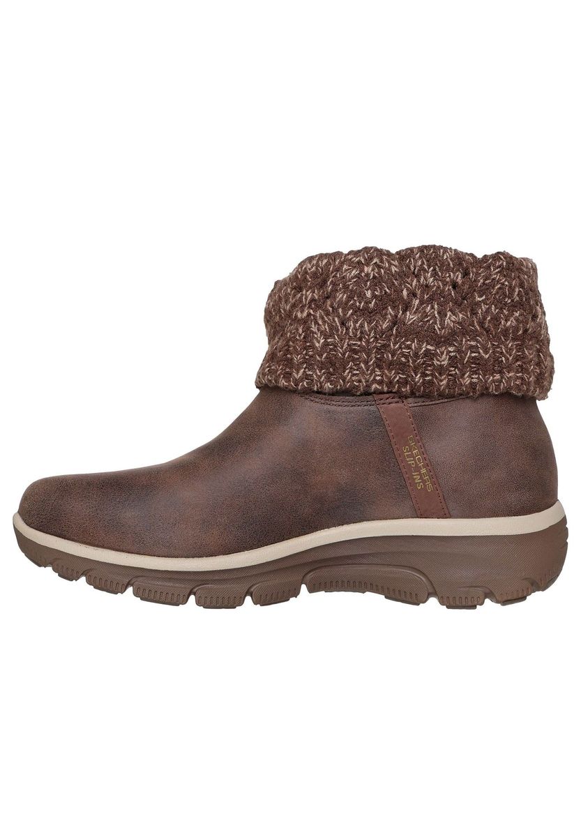 Gefütterte Stiefeletten mit Strickkragen