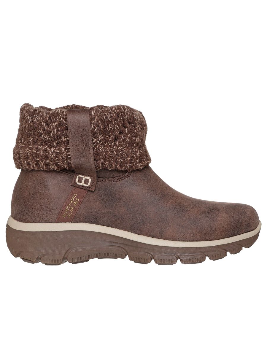 Gefütterte Stiefeletten mit Strickkragen