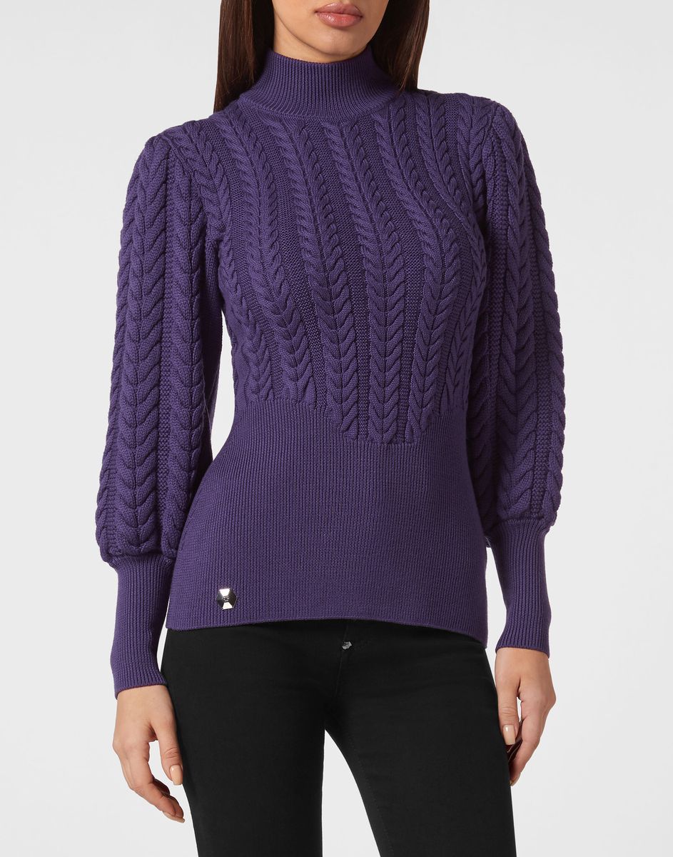 Eleganter Zopfstrick-Pullover mit Puffärmeln