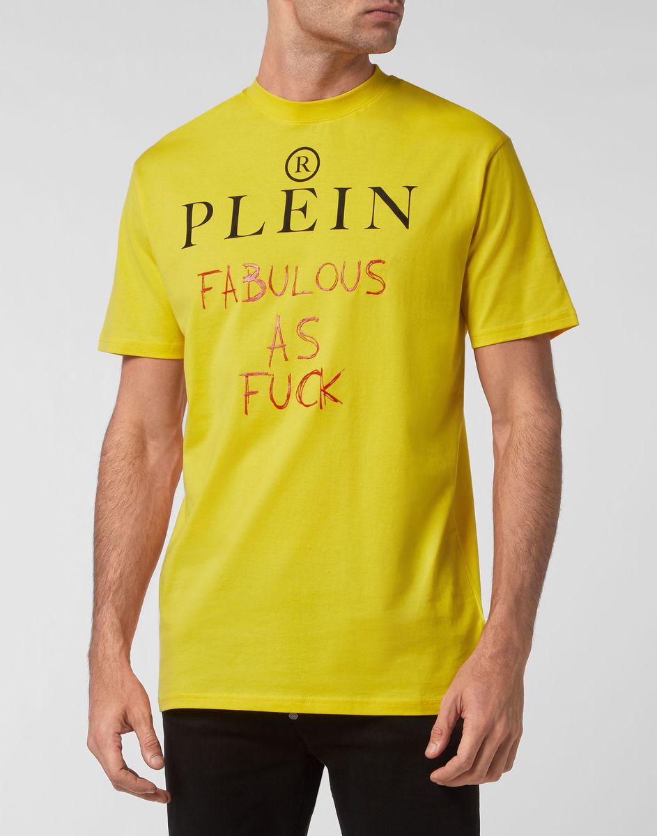 T-Shirt mit Strassstein-Herz und Pfeil