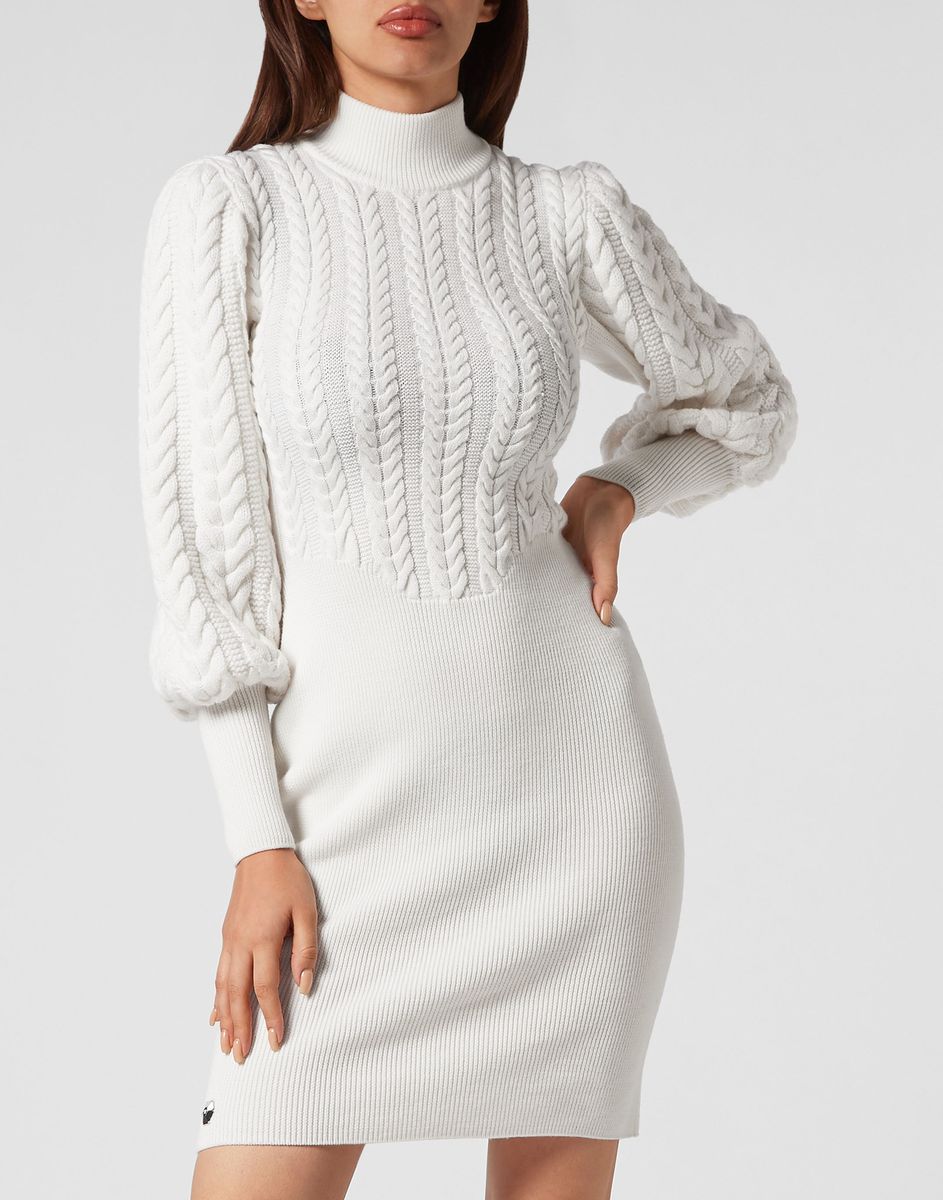Strickkleid aus Schurwolle mit Zopfmuster