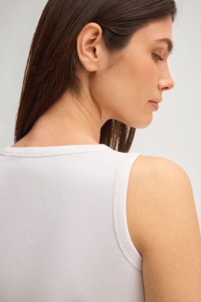 Geripptes Tanktop aus Baumwolljersey