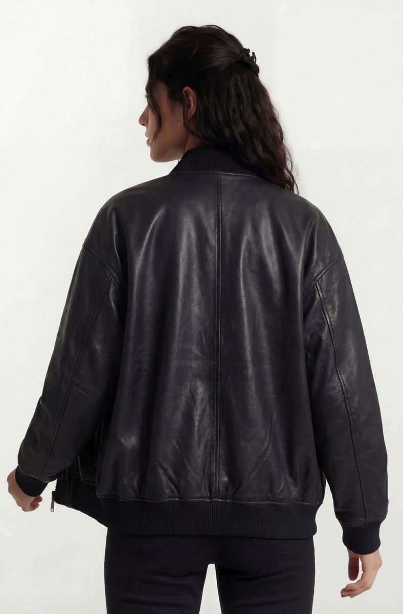 Oversized Minimalistische Leder-Bomberjacke