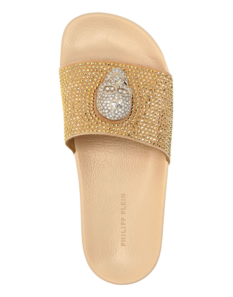 Kristallbesetzte Gummi-Sandalen mit Totenkopf