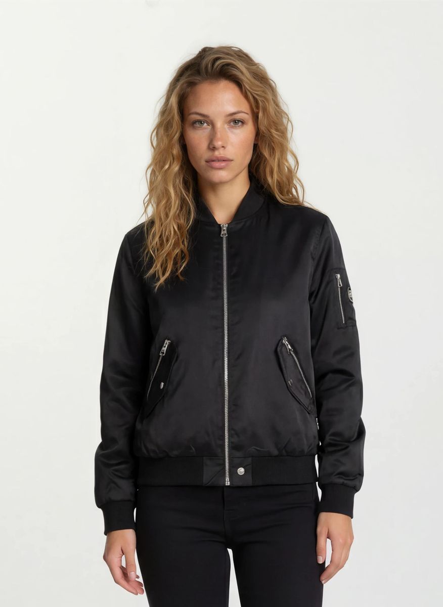 Klassische Bomberjacke mit Satin-Finish